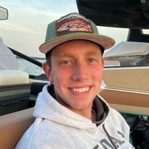 Meet your Posher, Preston